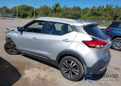 2020 Nissan Kicks Sr Xtronic Cvt из США, поврежденный, VIN 3N1CP5DV9LL538783